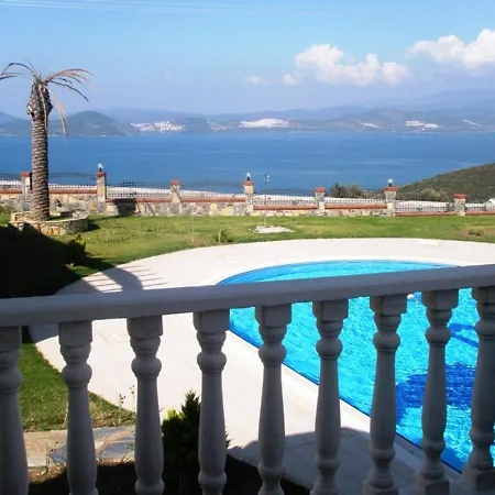 Beautiful Private In Prime Position With Fabulous Sea Views Дом отдыха Гюмюшлюк